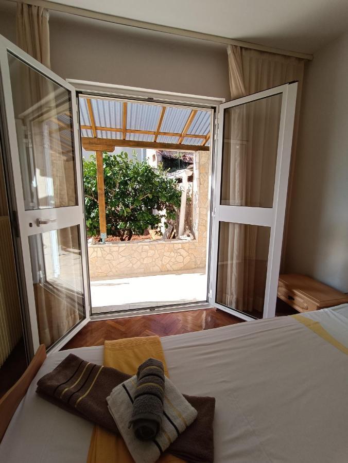 Rooms Rita Cres Exterior foto
