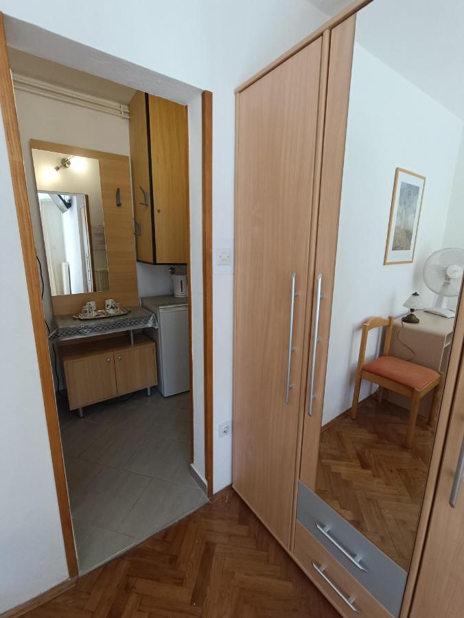 Rooms Rita Cres Exterior foto