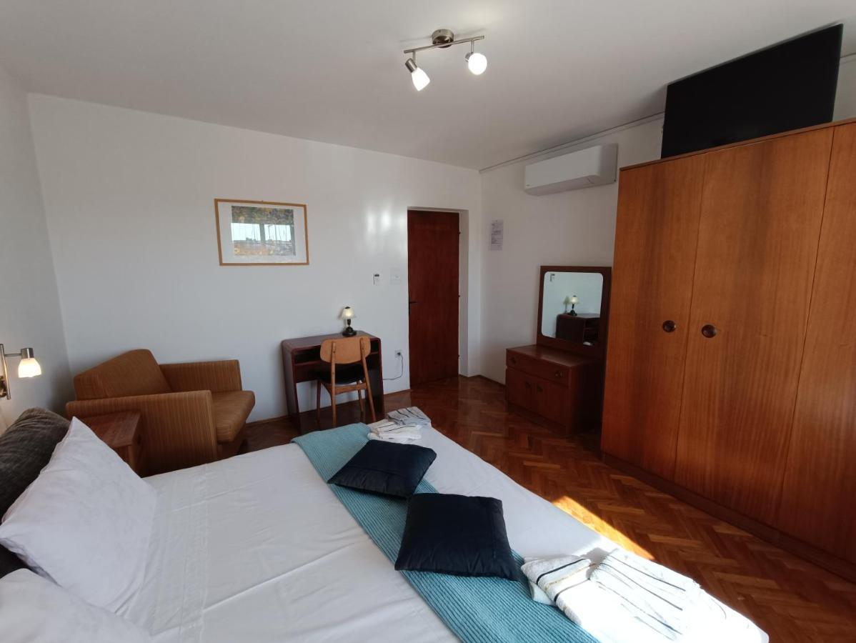 Rooms Rita Cres Exterior foto